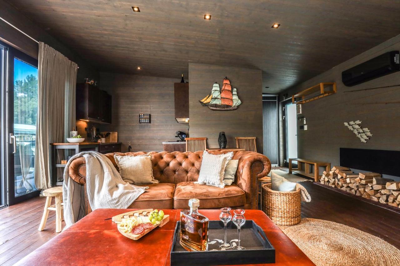 Hausbot U Rybara A Kacky Villa บราติสลาวา ภายนอก รูปภาพ